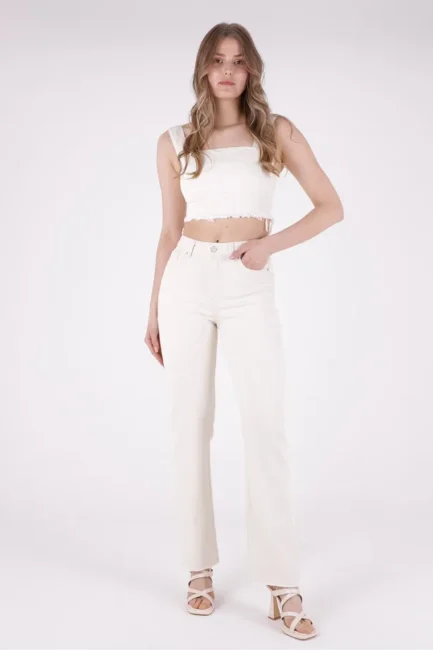 Paçaları Dikişsiz ve Geniş Paçalı Yüksek Belli Rahat / Relaxed Kadın Kot Pantolon Doğal Denim Jean