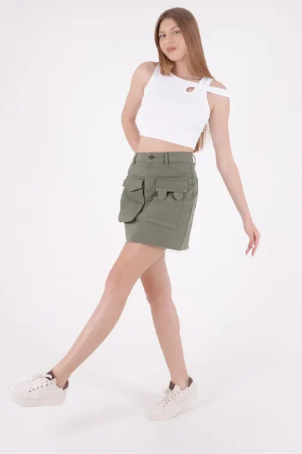 Önü Apoletli Cep Detaylı ve Normal Belli Astarsız Bitişi Dikişsiz Kısa Kadın Kot Etek Haki Denim 