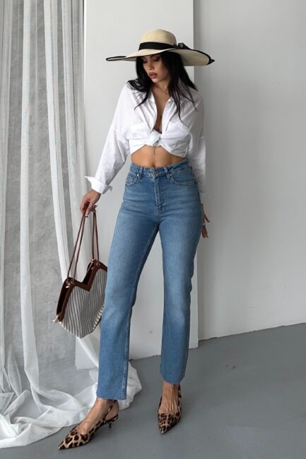  Paçaları Dikişsiz Yüksek Belli Mom Fit Kadın Kot Pantolon  Mavi Jean